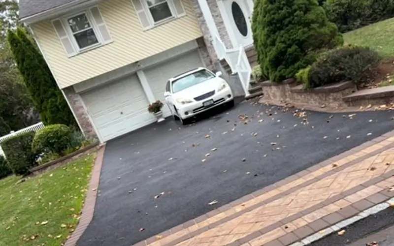 Asphalt Driveways