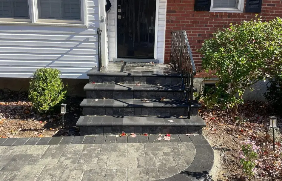 Stoops & Steps