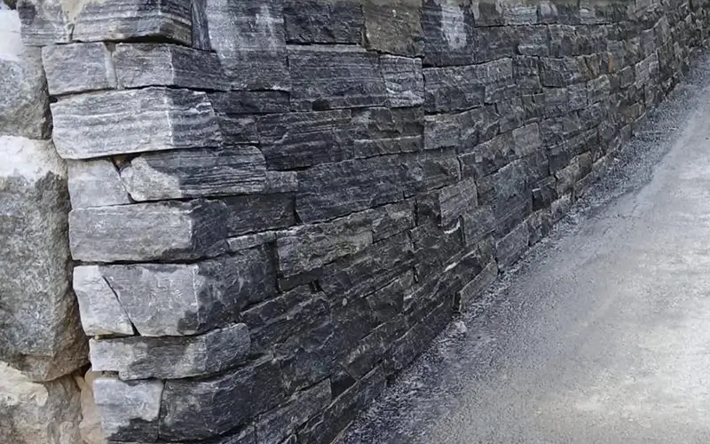 Stone masonry