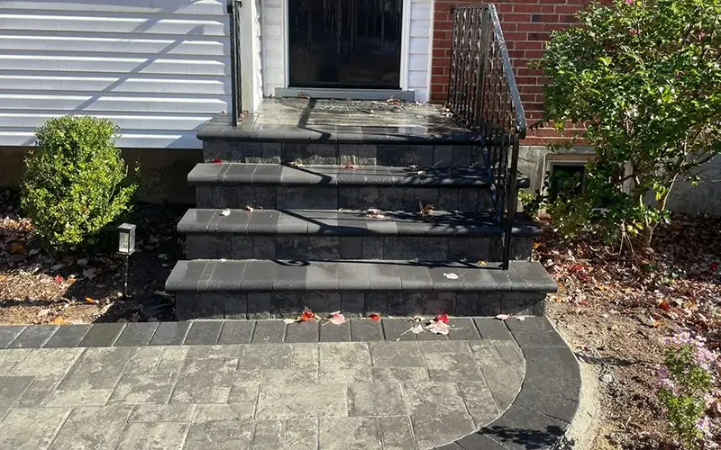 Stoops & Steps